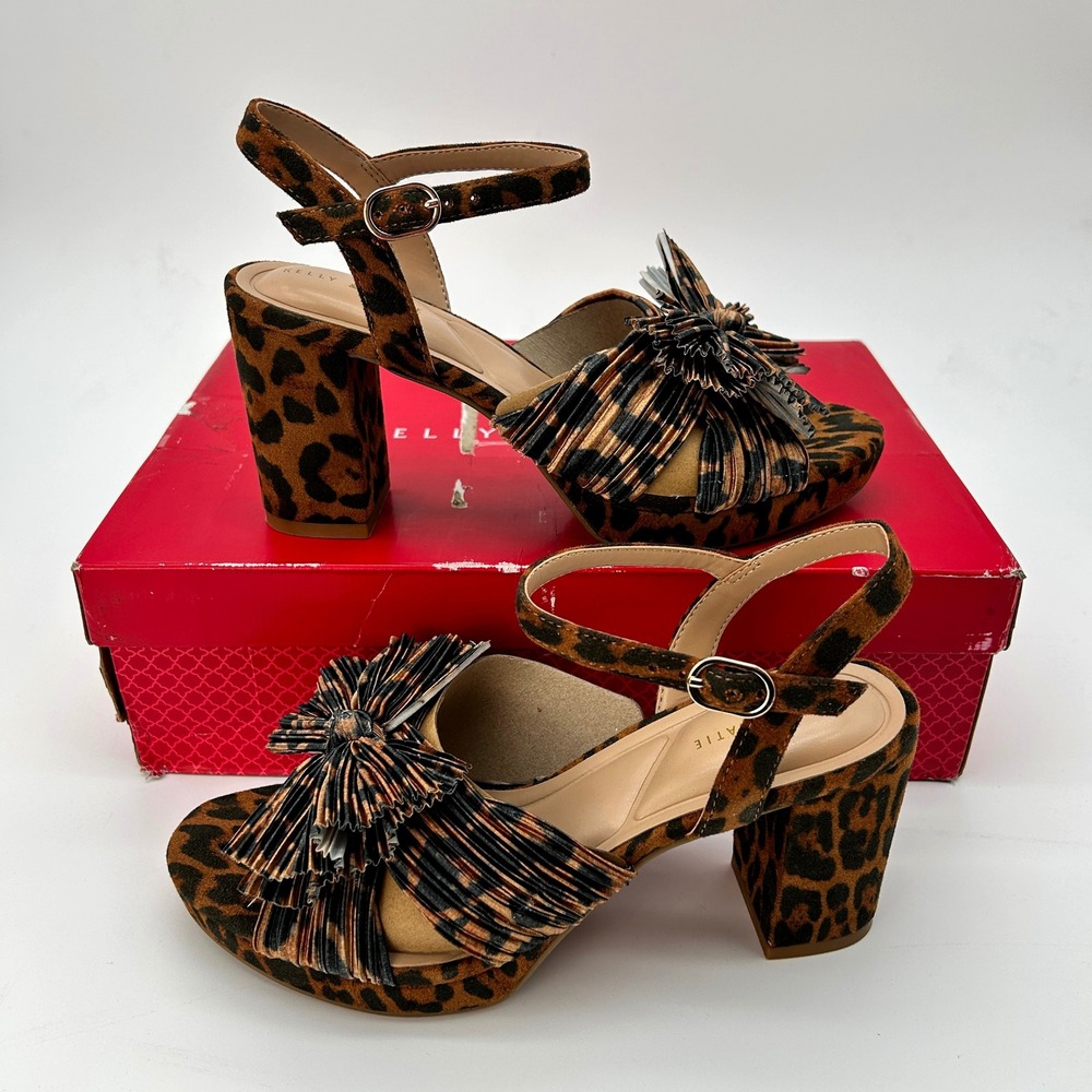 Womens Block Heel Sandals Kelly & Katie Heather Size 8 M Width Leopard Print NEW